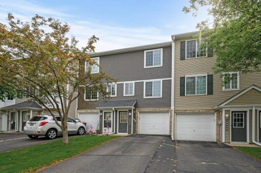 15546 Flyboat Lane, Apple Valley, MN 55124