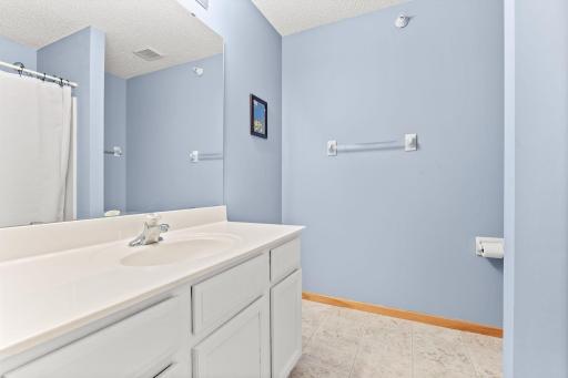3864 Abercrombie Lane, Stillwater, MN 55082