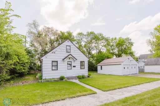 436 7th Ave NW, Valley City, ND, 58072-29.jpg
