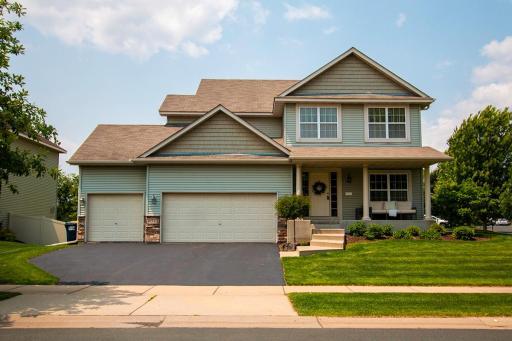19801 Dover Drive, Farmington, MN 55024