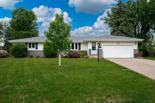 1305 Unity Avenue N, Minneapolis, MN 55422
