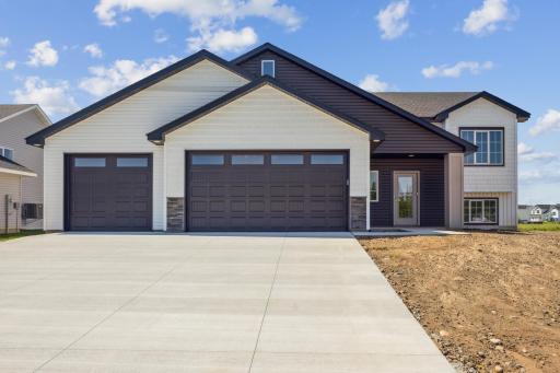 4653 8th Street NE, Saint Cloud, MN 56304