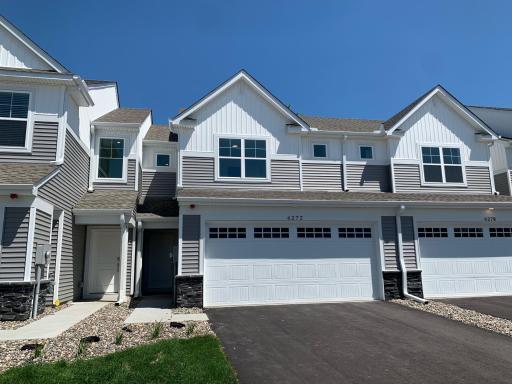 6272 205th Street N, Forest Lake, MN 55025
