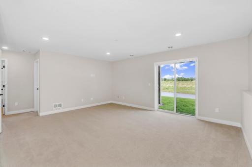 18105 Gavel Lane, Lakeville, MN 55044