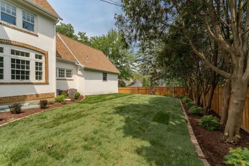 925 6th Street SW, Rochester, MN 55902
