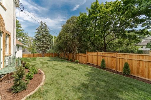 925 6th Street SW, Rochester, MN 55902