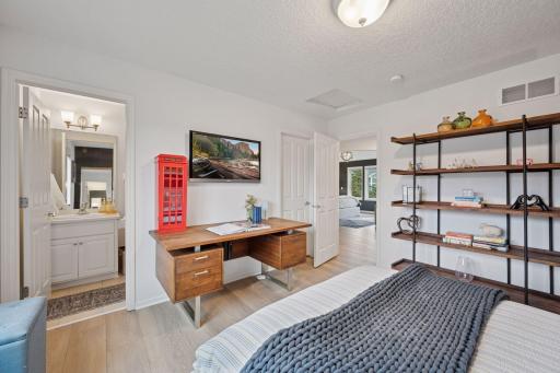 330 Lythrum Lane, Medina, MN 55340