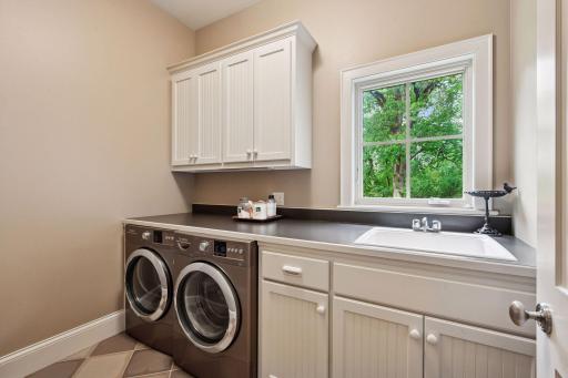 2845 Providence Place, Maple Plain, MN 55359