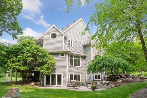 2845 Providence Place, Maple Plain, MN 55359