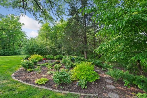 2845 Providence Place, Maple Plain, MN 55359