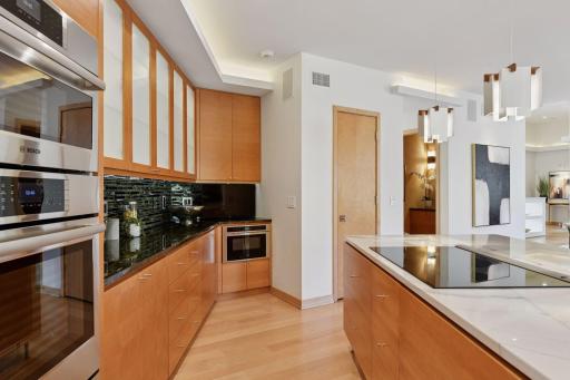 Ample cabinet space and a spacious pantry ensure all your storage needs are met