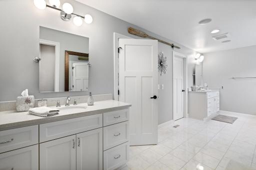 26350 Alexander Lane, Excelsior, MN 55331