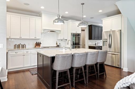 26350 Alexander Lane, Excelsior, MN 55331