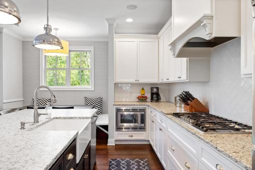 26350 Alexander Lane, Excelsior, MN 55331