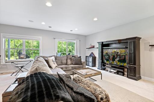 26350 Alexander Lane, Excelsior, MN 55331