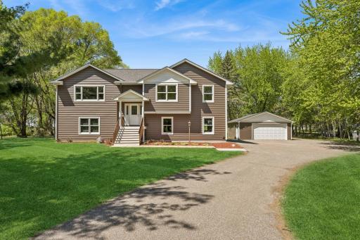 8415 Needham Avenue NE, Elk River, MN 55330