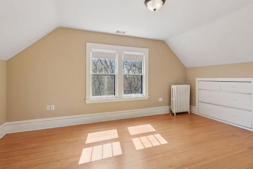 2820 Irving Avenue S, Minneapolis, MN 55408