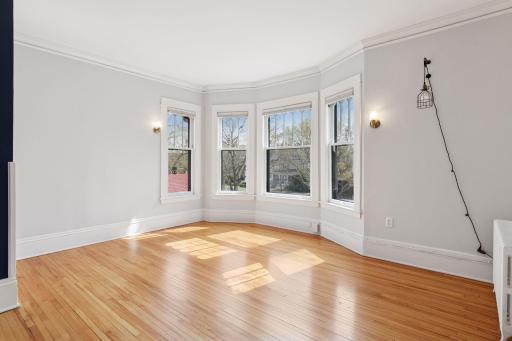 2820 Irving Avenue S, Minneapolis, MN 55408