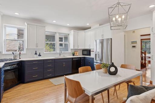 2820 Irving Avenue S, Minneapolis, MN 55408