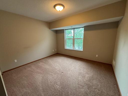 601 Levander Way, 311, South Saint Paul, MN 55075
