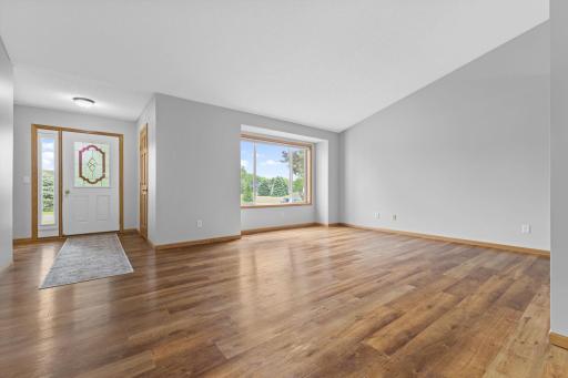 18358 Jenkins Street NE, Cedar, MN 55011