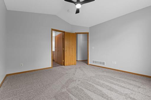 18358 Jenkins Street NE, Cedar, MN 55011