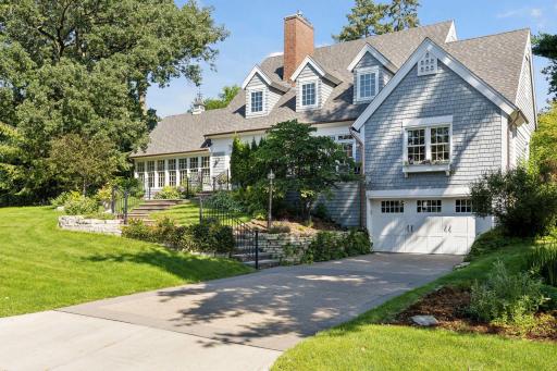14 Forest Dale Road, Minneapolis, MN 55410