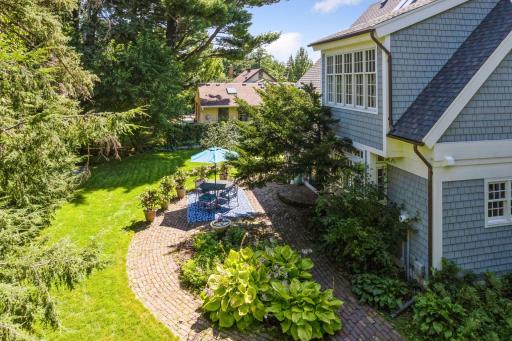 14 Forest Dale Road, Minneapolis, MN 55410