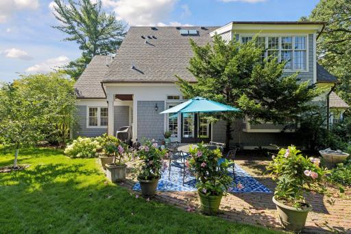 14 Forest Dale Road, Minneapolis, MN 55410