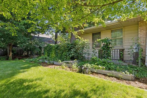 14 Forest Dale Road, Minneapolis, MN 55410