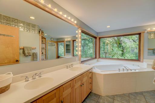 15511 Afton Hills Drive S, Afton, MN 55001