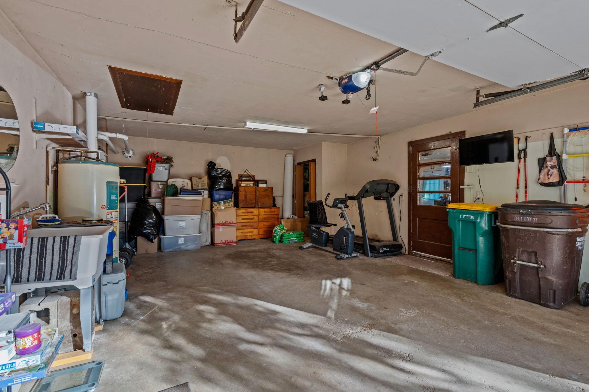 Garage 1