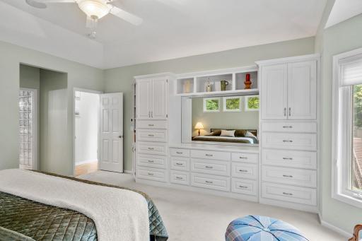 6600 Geneker Way, Maple Plain, MN 55359