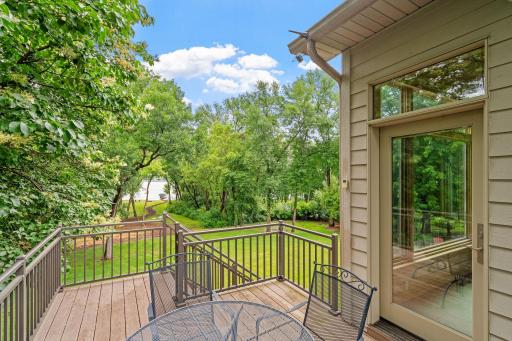 6600 Geneker Way, Maple Plain, MN 55359