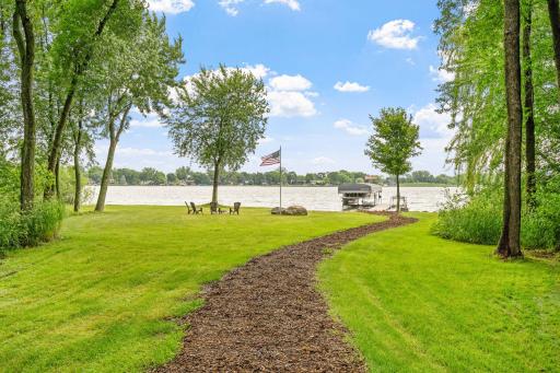 6600 Geneker Way, Maple Plain, MN 55359