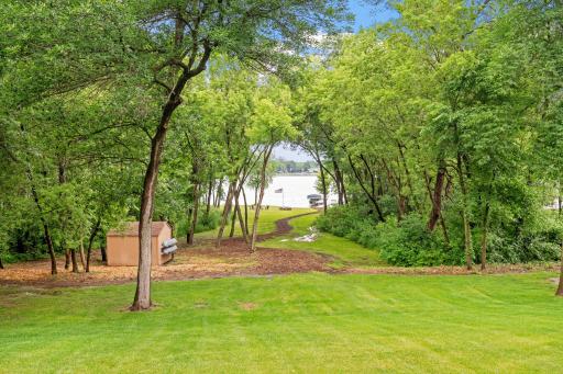 6600 Geneker Way, Maple Plain, MN 55359
