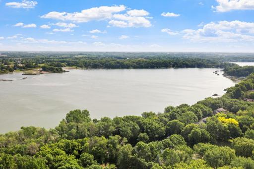 6600 Geneker Way, Maple Plain, MN 55359