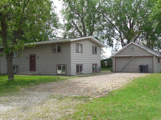 402 6th Avenue, Round Lake, MN 56167