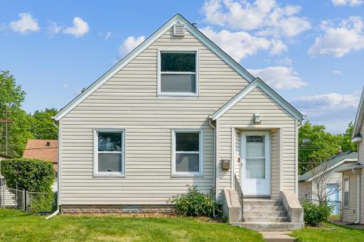 1087 Jenks Avenue, Saint Paul, MN 55106