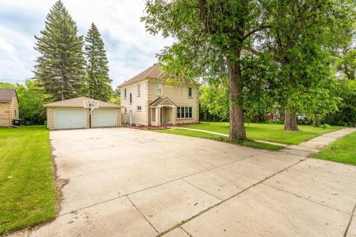113 7th Avenue SE, Elbow Lake, MN 56531