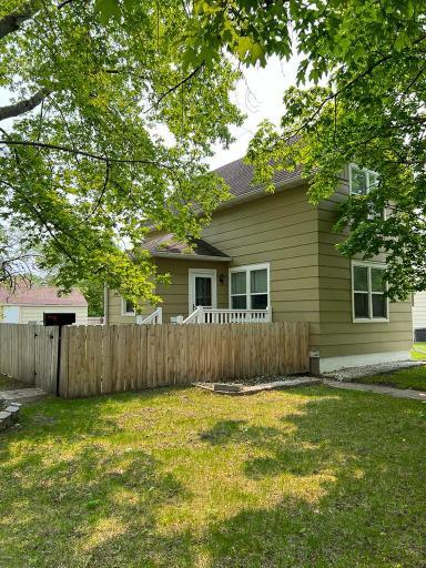 120 Merriam Avenue N, Thief River Falls, MN 56701