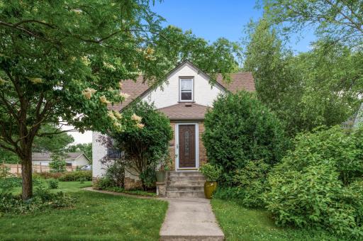 967 Stryker Avenue, Saint Paul, MN 55118
