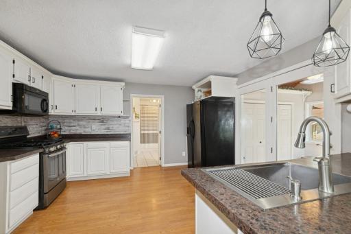6198 210th Avenue SE, Lake Lillian, MN 56253