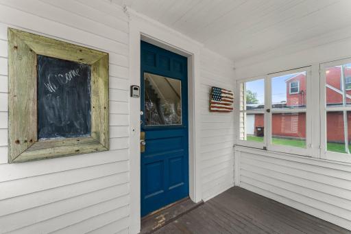 208 2nd Street SW, Braham, MN 55006