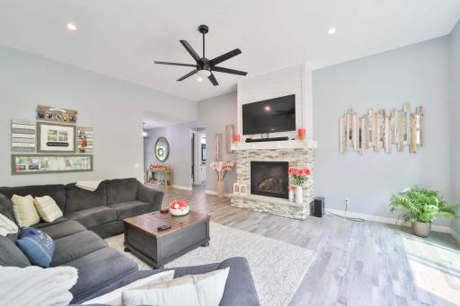 11' 6" Ceilings in Great Room
