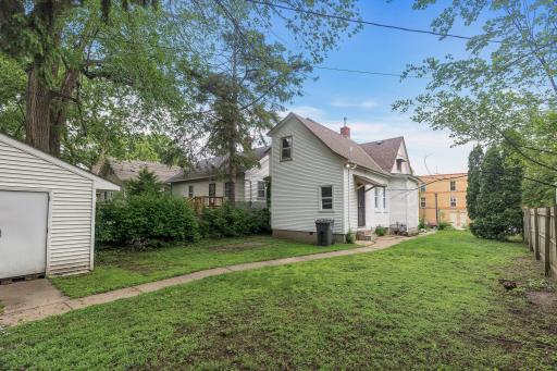 3227 Fremont Avenue N, Minneapolis, MN 55412