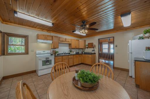 875 County 11 NW, Hackensack, MN 56452
