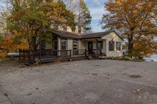 875 County 11 NW, Hackensack, MN 56452