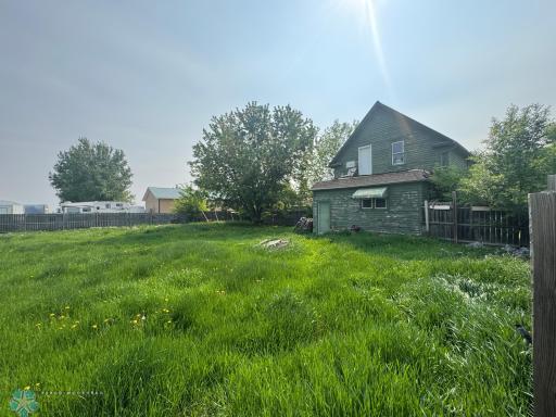 917 Bennett Avenue, Portland, ND 58274