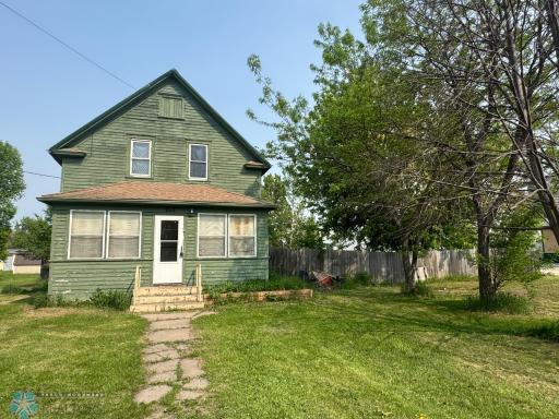 917 Bennett Avenue, Portland, ND 58274